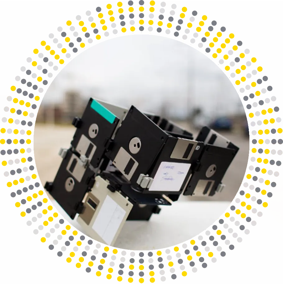 Dube, Floppy Disc sculpture by Dominik Jais