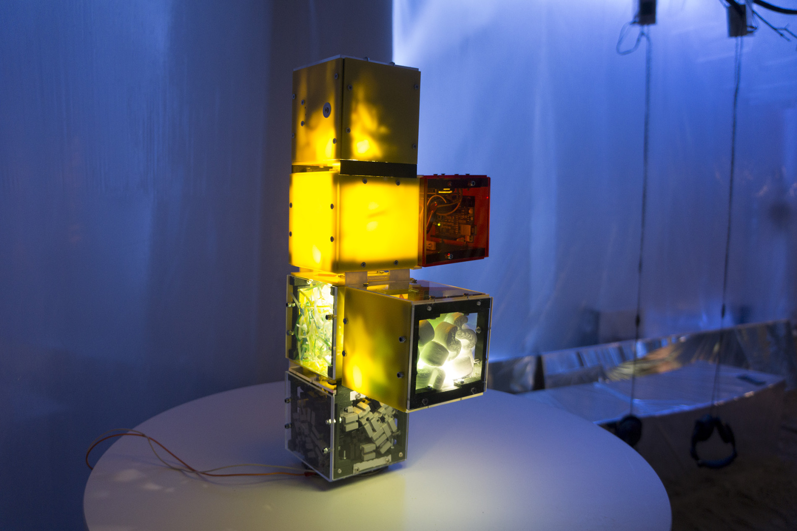 die Wabe - interactive light tower sculpture die Wabe - interactive light tower sculpture