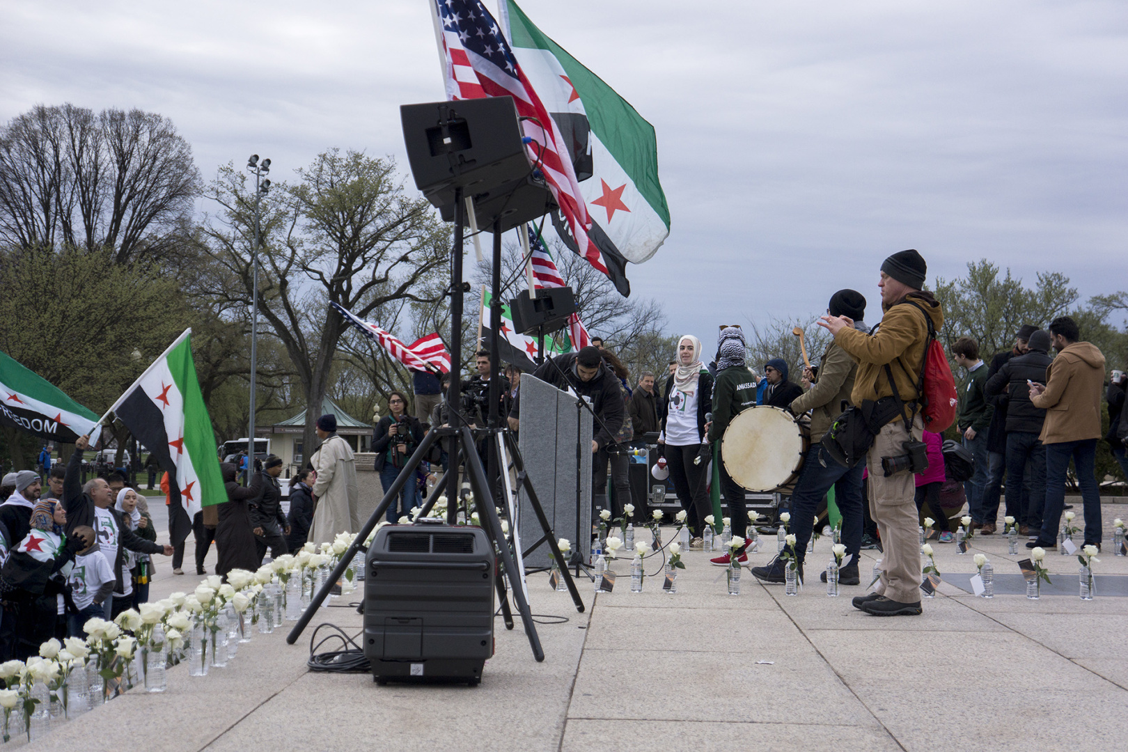Protesters for a free Syria at the stairs of Lincoln memorial, Washington DC, USA Protesters for a free Syria at the stairs of Lincoln memorial, Washington DC, USA
