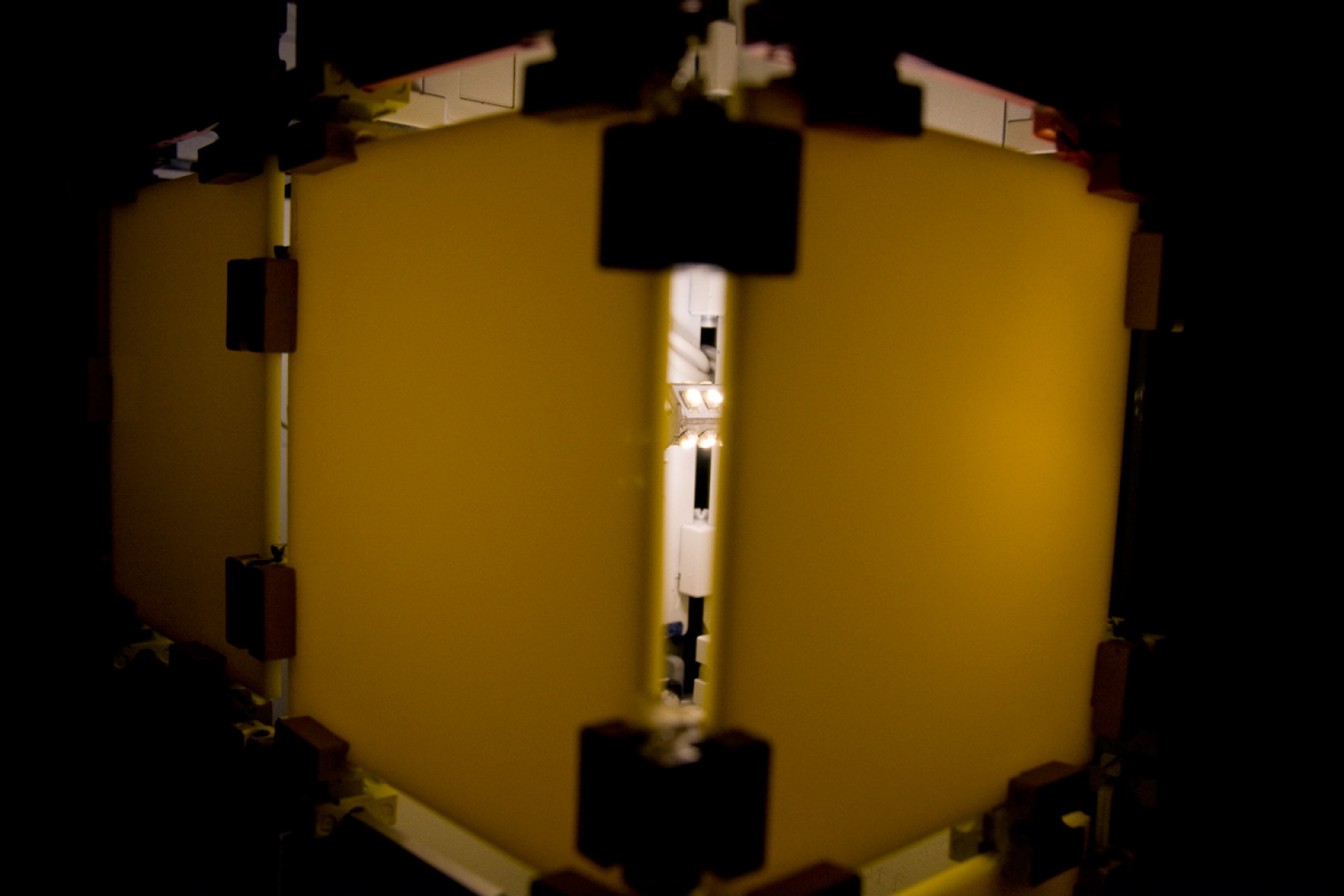 yet another floppy disc cube - 3 x 3 floppy disks - details yet another floppy disc cube - 3 x 3 floppy disks - details