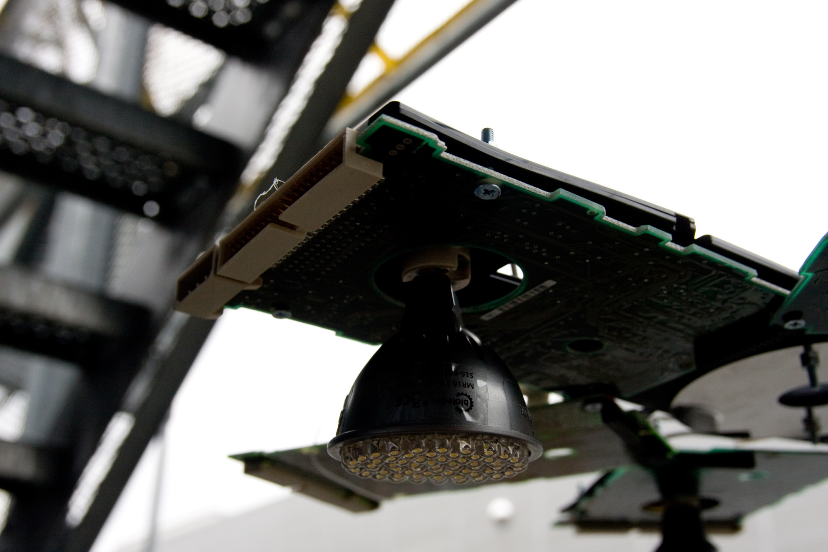 circuit sculpture lamp - less 03 - by Dominik Jais - details circuit sculpture lamp - less 03 - by Dominik Jais - details