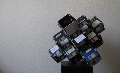 Floppy Disc Sculpture by Dominik Jais Floppy Disc Sculpture by Dominik Jais